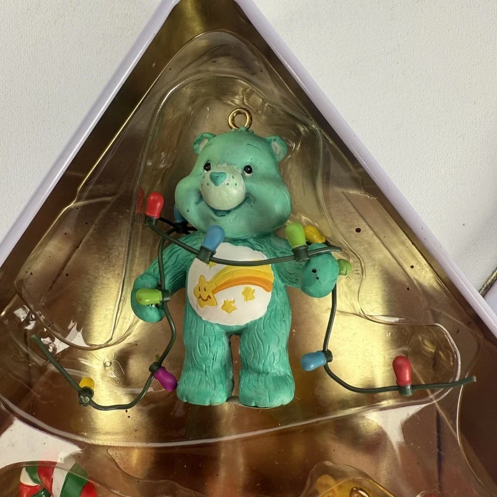 Care Bears Holiday Christmas Ornament Set of 3 in Tin 2003 Carlton Cards CXGFT-0